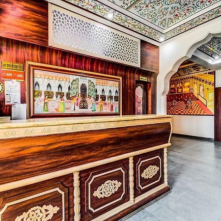 Oyo 22400 Hotel Lichana Haveli 자이푸르 외부 사진