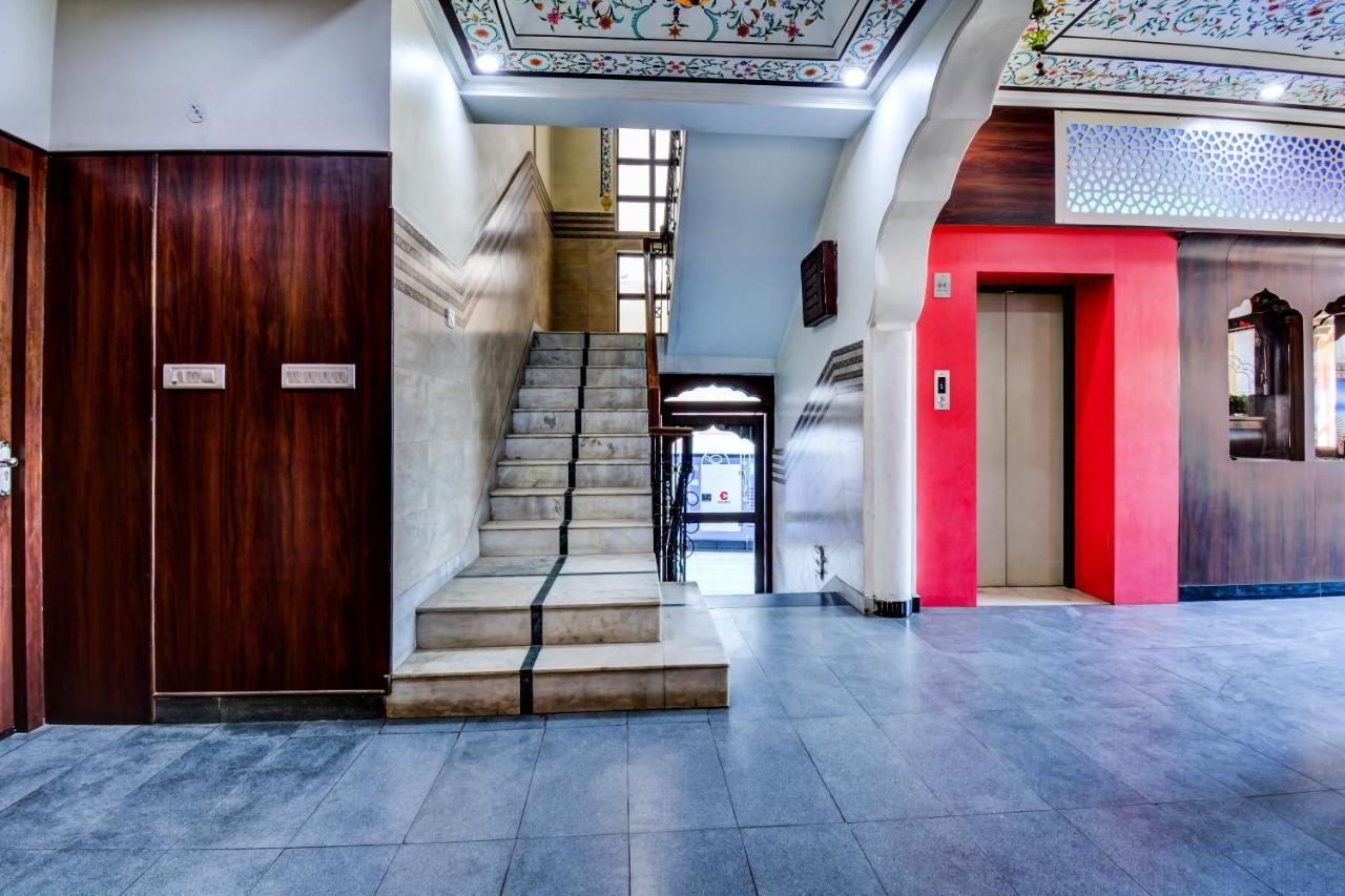 Oyo 22400 Hotel Lichana Haveli 자이푸르 외부 사진