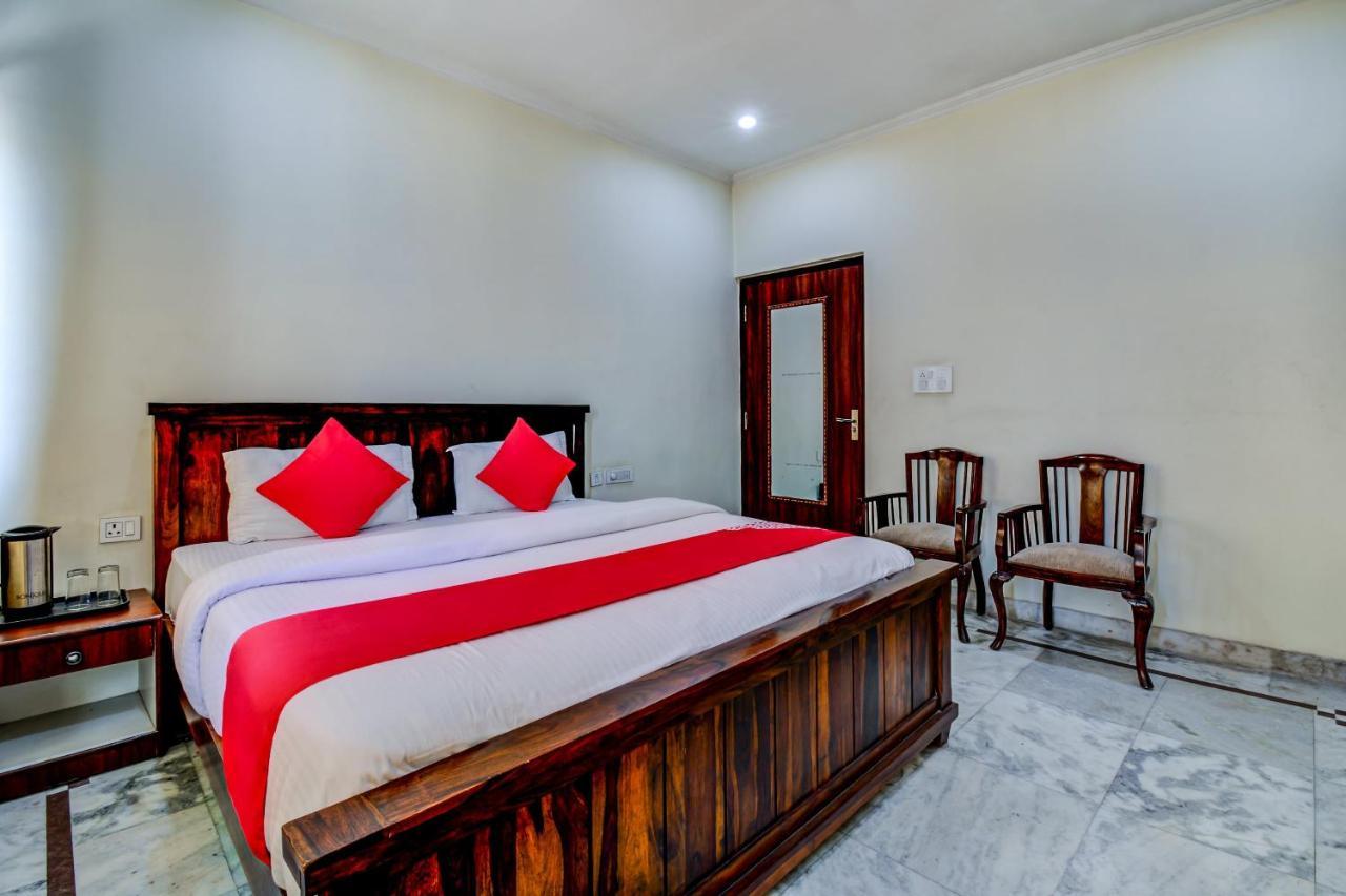 Oyo 22400 Hotel Lichana Haveli 자이푸르 외부 사진