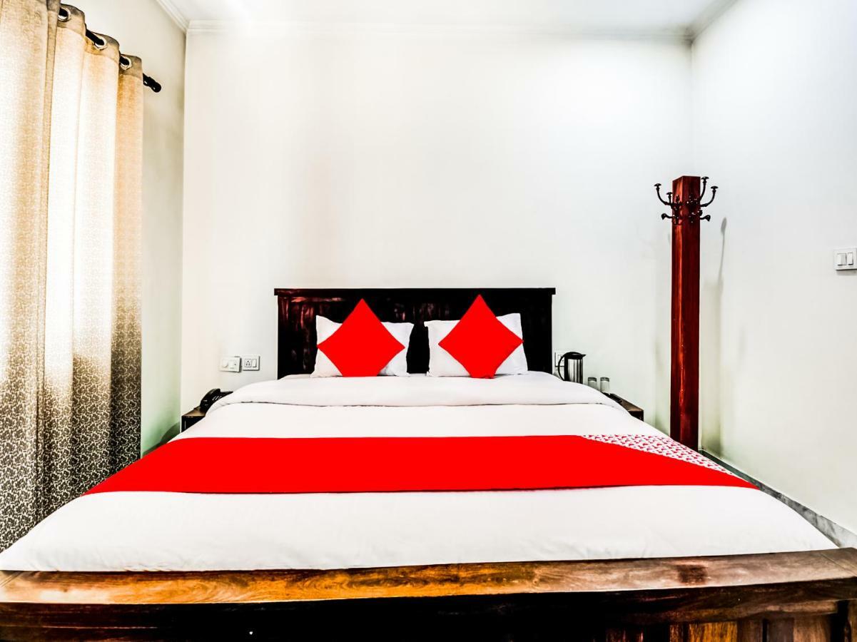 Oyo 22400 Hotel Lichana Haveli 자이푸르 외부 사진