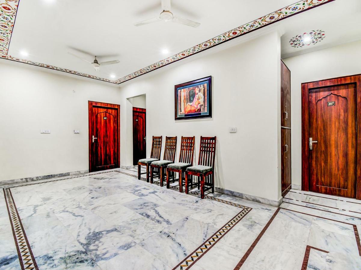 Oyo 22400 Hotel Lichana Haveli 자이푸르 외부 사진