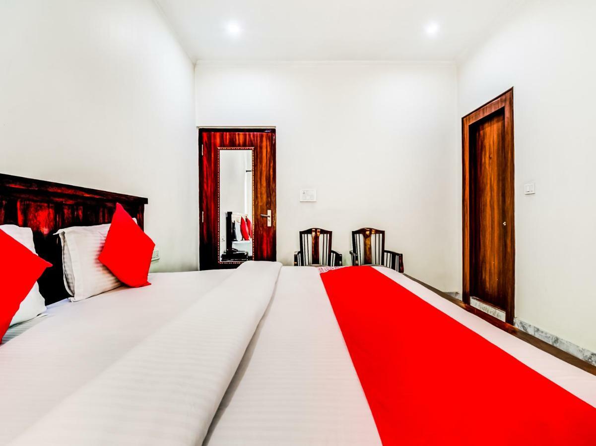 Oyo 22400 Hotel Lichana Haveli 자이푸르 외부 사진