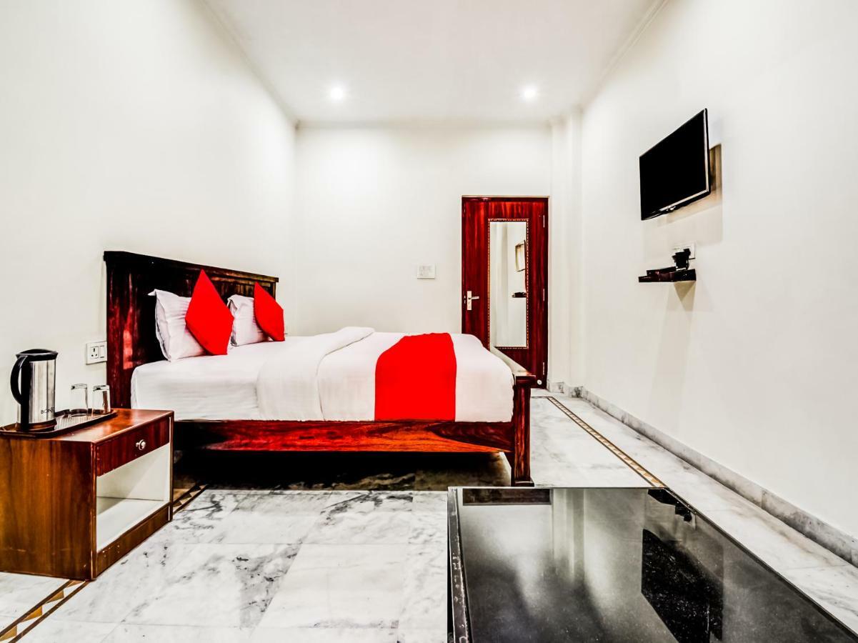 Oyo 22400 Hotel Lichana Haveli 자이푸르 외부 사진