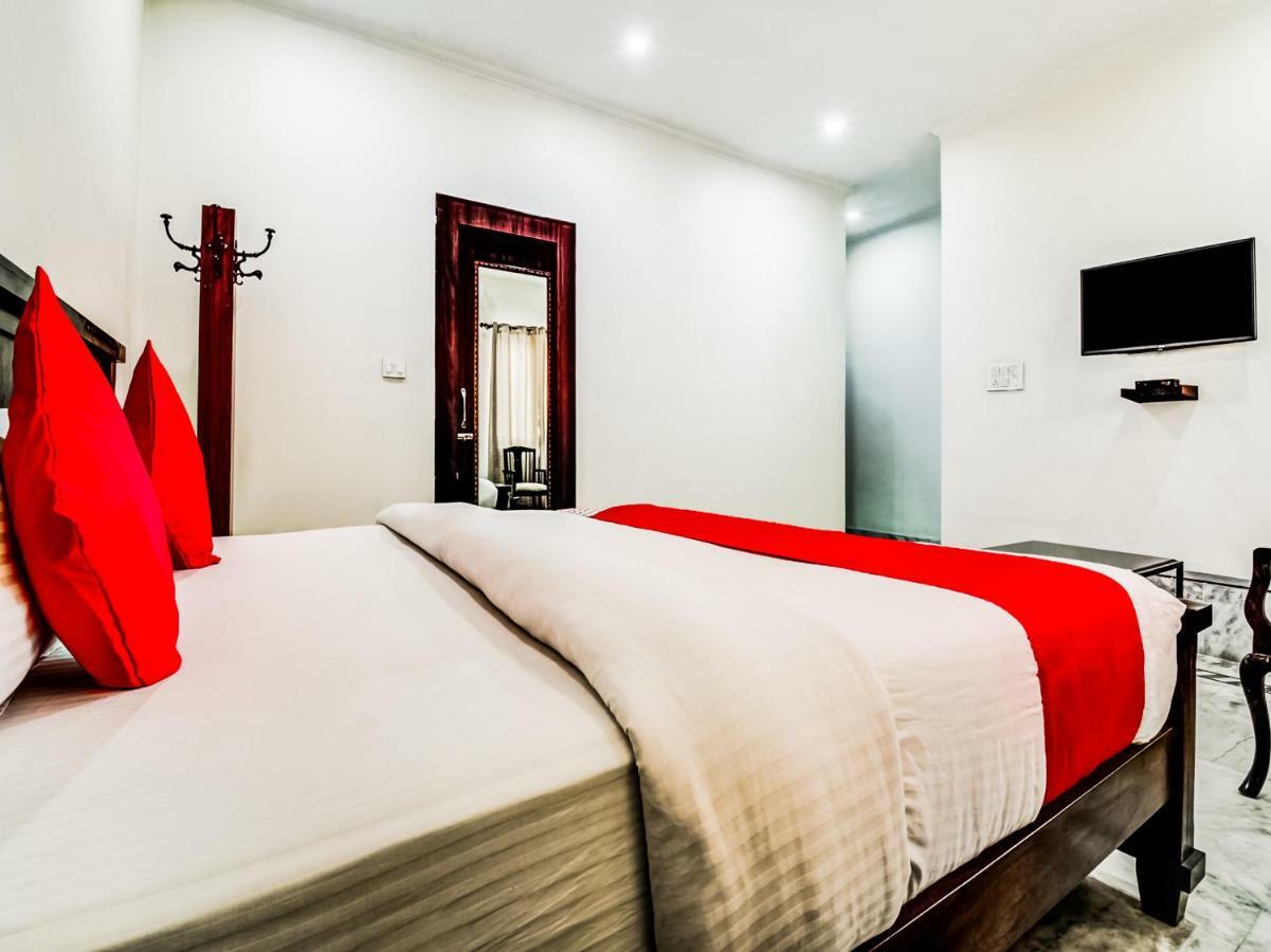 Oyo 22400 Hotel Lichana Haveli 자이푸르 외부 사진